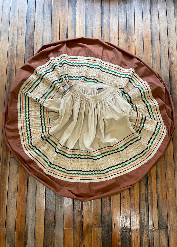 1950s Rick-Rack Browns Patio Skirt ~Circle~        w28