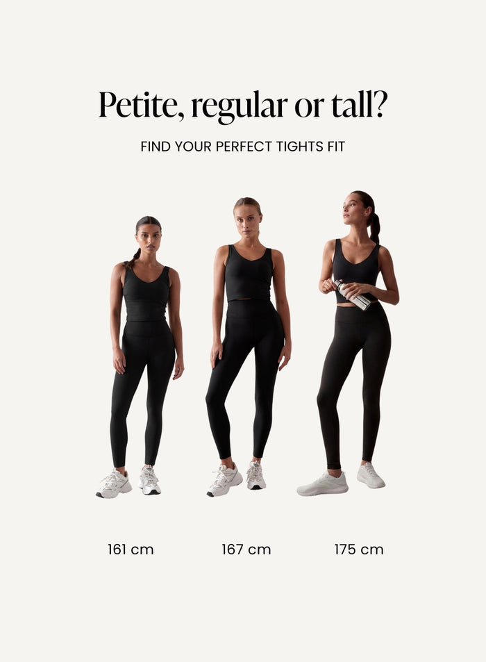 Mustat saumattomat aim'n-treenitrikoot petite-, regular- ja tall-pituuksissa eripituisilla malleilla. [petite-tall-CM]