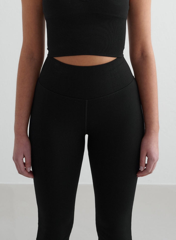 Black Shape Seamless Flare Tall Tights