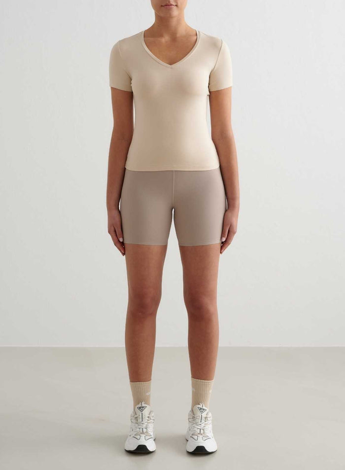 Café Au Lait Soft Basic V-neck Short Sleeve