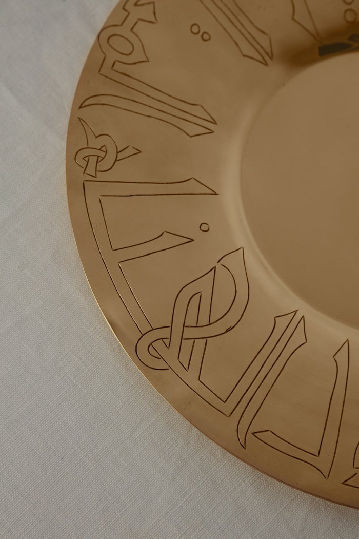 Chiseled Kufi Placemat - Orient 499