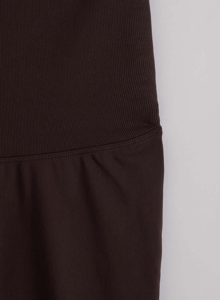 Chocolate Shape Seamless Core Control Tights