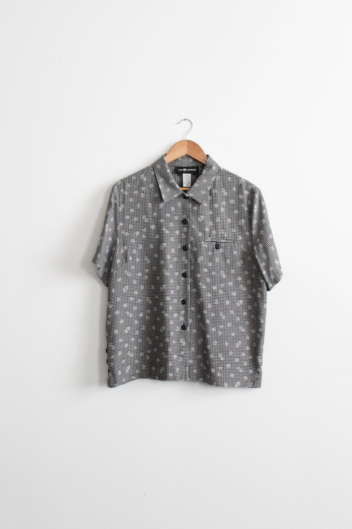 daisy chain gingham button up