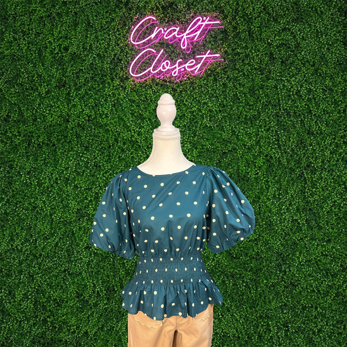 ENTRO Polka Dot Smocked Waist Peplum Top In Hunter Green