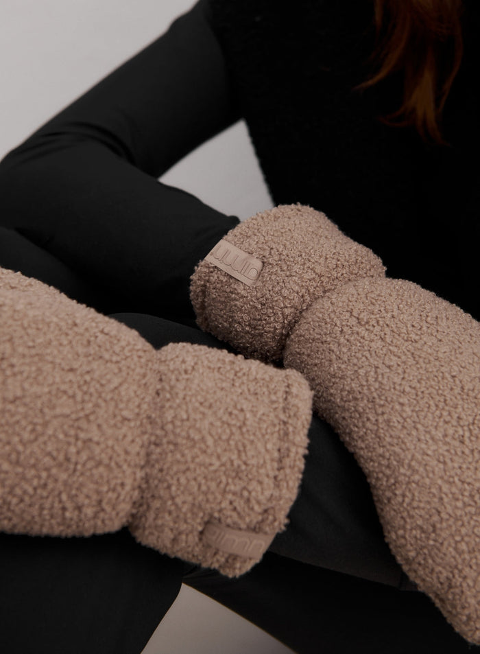 Espresso Polar Fleece Mittens