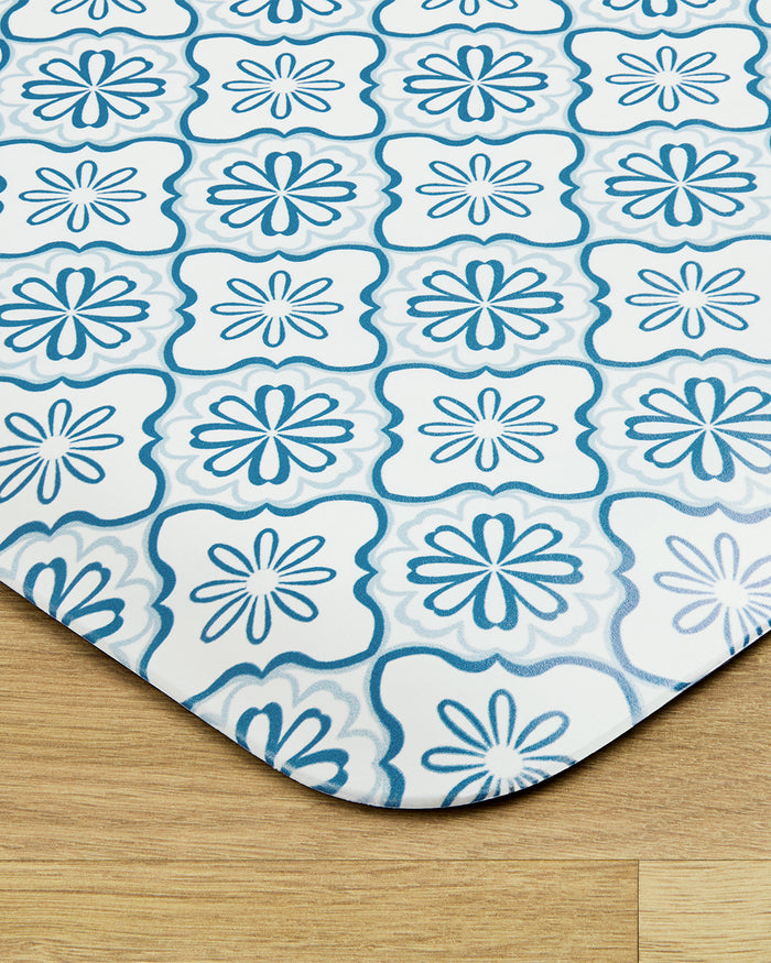 Geometric Floral Kitchen Mat in Blue