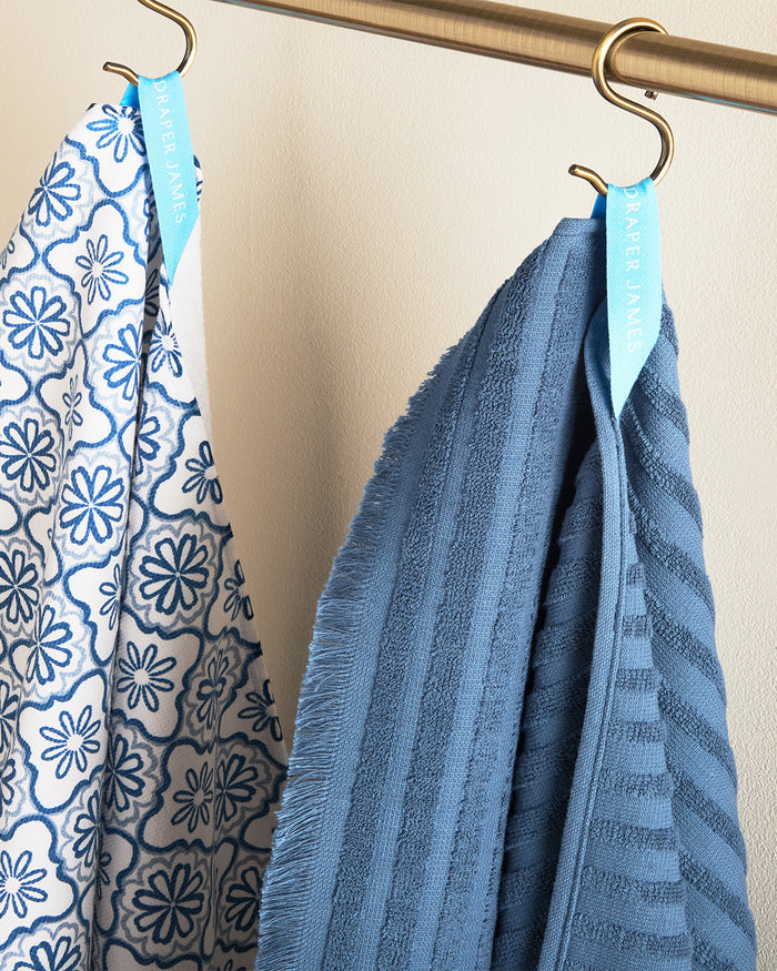 Geometric Floral Kitchen Towel Set in Blue