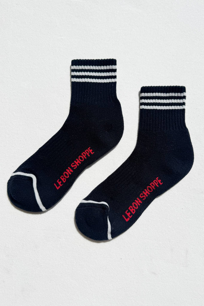 Girlfriend Socks - Scarlet