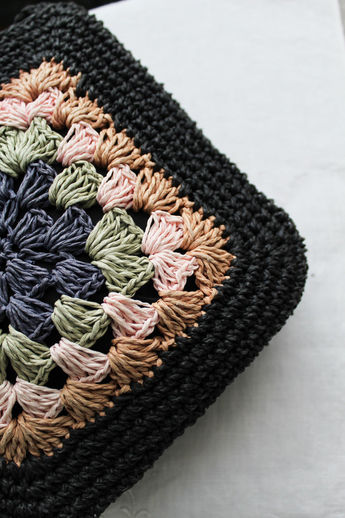 granny square shoulder bag