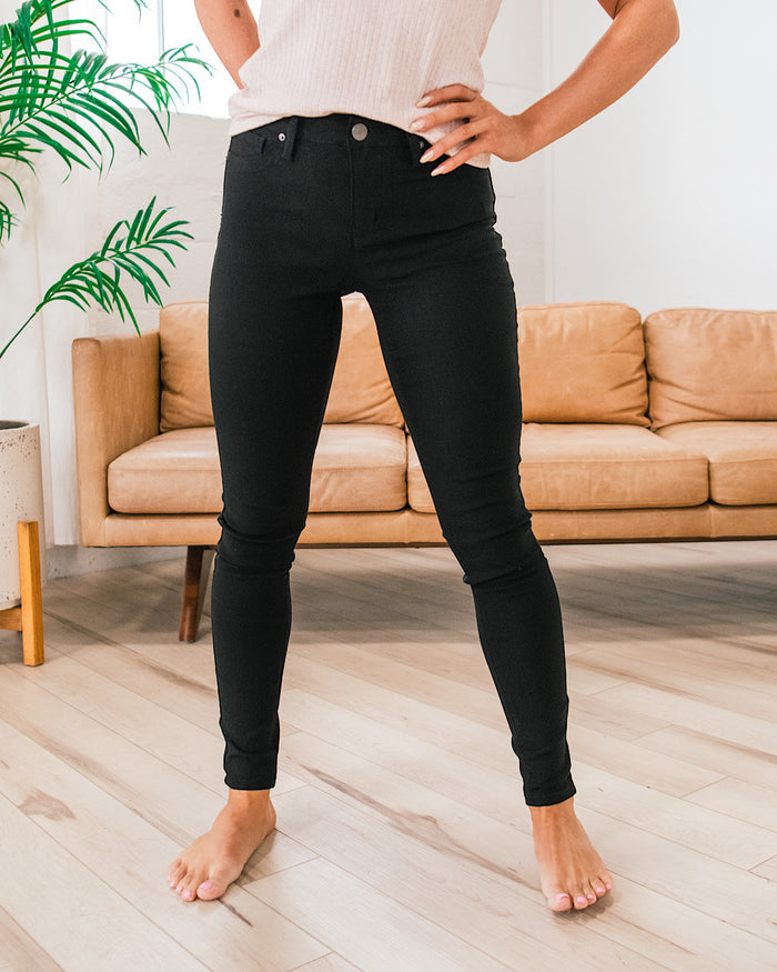 Hyperstretch Skinny Jeans - Black  YMI