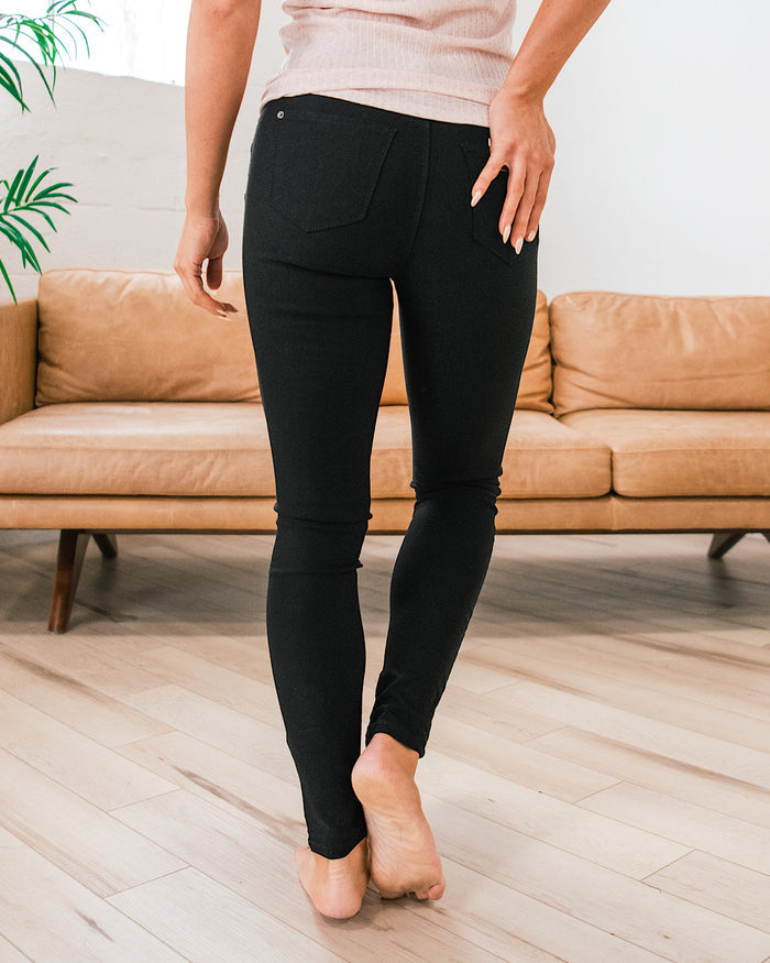 Hyperstretch Skinny Jeans - Black  YMI