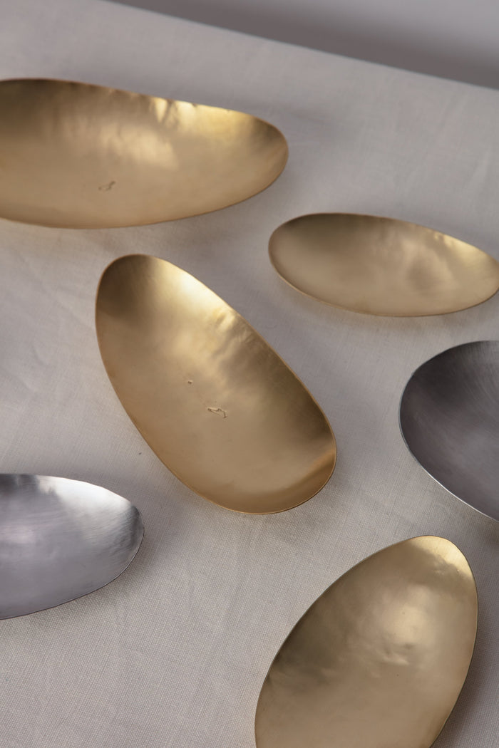 Kenan Oval Plate - Orient 499