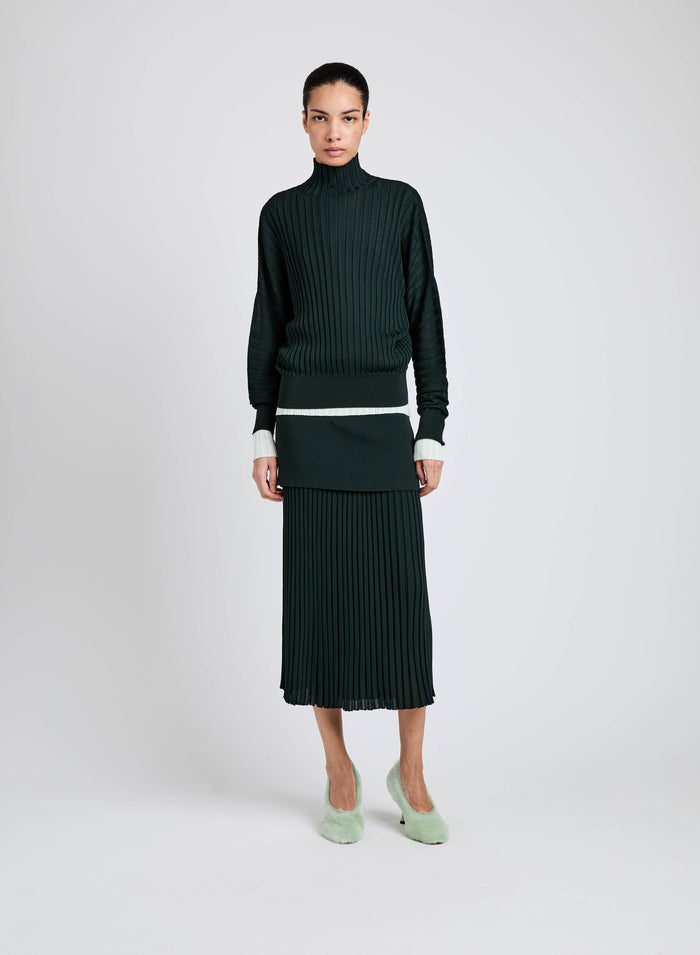 Luiza Sweater in Sunburst Rib - Bottle Green