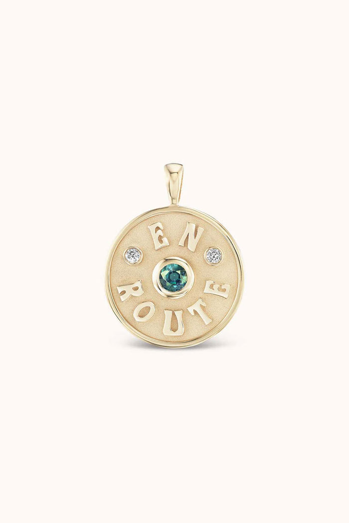 Medium En Route Charm - Alexandrite 14k Yellow Gold