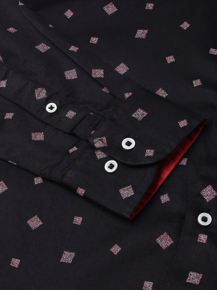 Men Black Standard Fit Printed Club Wear Shirt