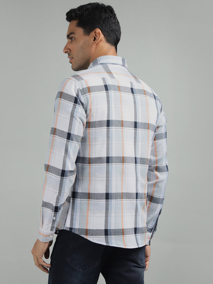 Men White Standard Fit Checkered Casual Shirt