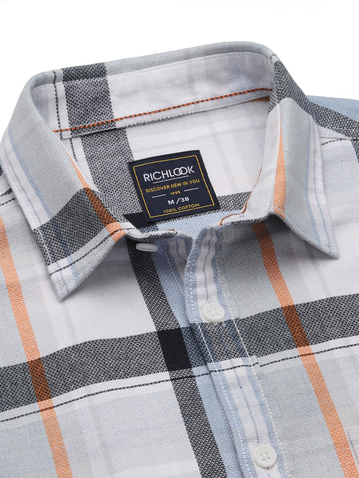 Men White Standard Fit Checkered Casual Shirt