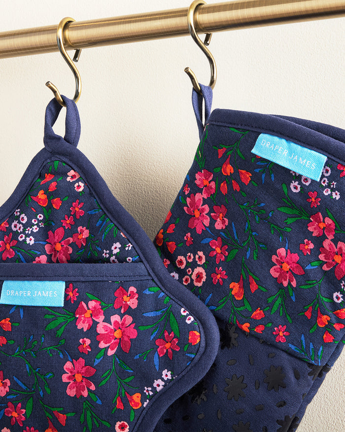 Navy Field Flowers Kitchen Set