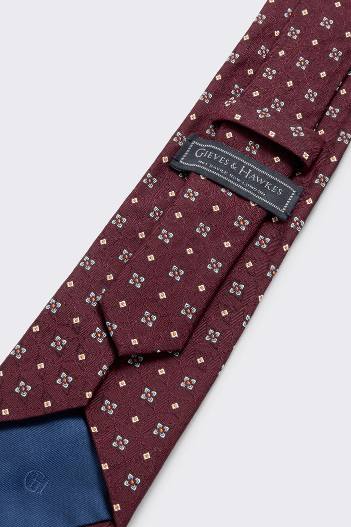 Newberry Diamond Tie Red