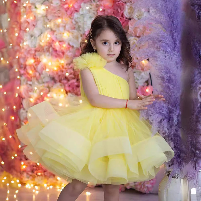 One-Shoulder Yellow Tulle Flower Girl Dress Dresses D055