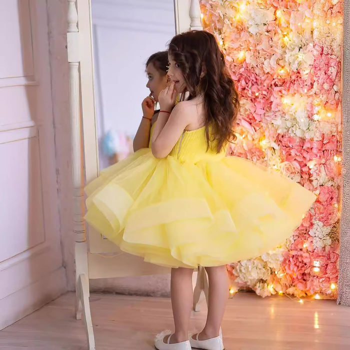 One-Shoulder Yellow Tulle Flower Girl Dress Dresses D055