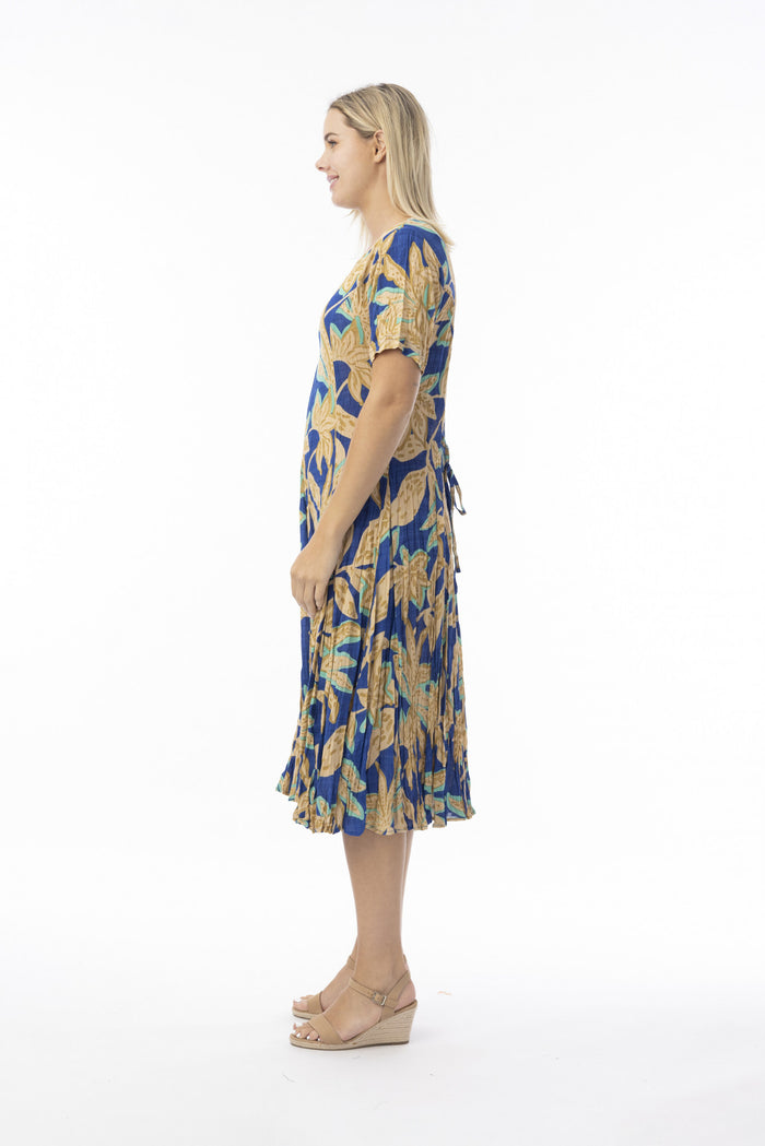 Orientique Flattering Godet Dress