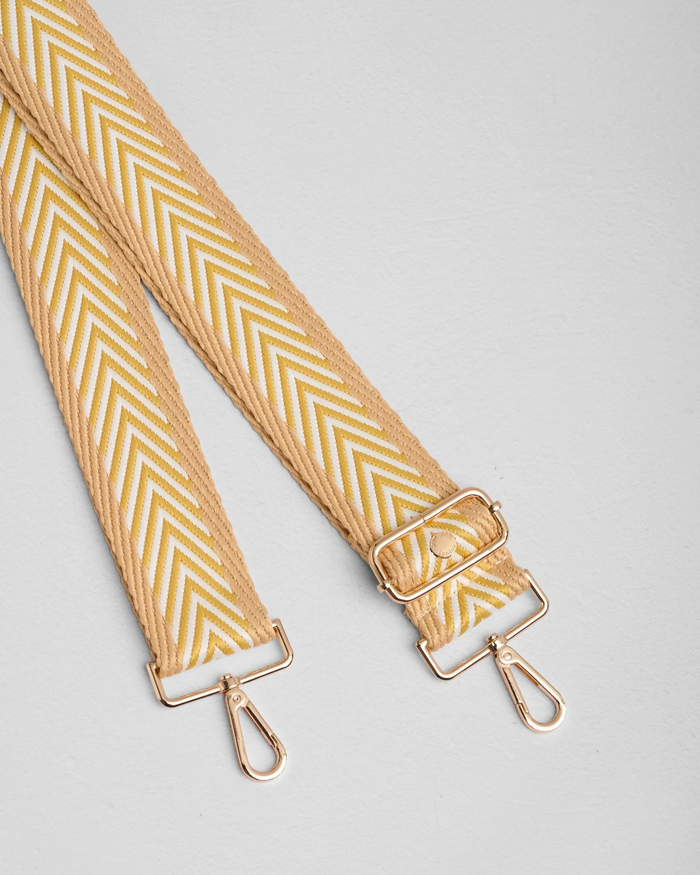 Pom Pom Strap Straw Herringbone Rope