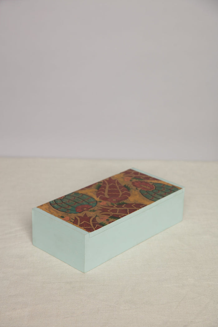 Pomegranate Blue Box