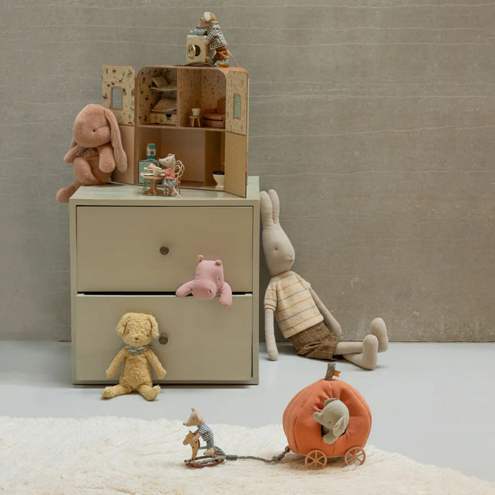 Pumpkin Carriage, Mouse