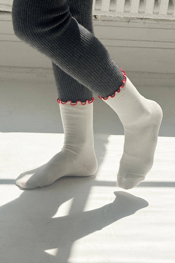Ruffled Modal Socks - Spinach / Pink Edge