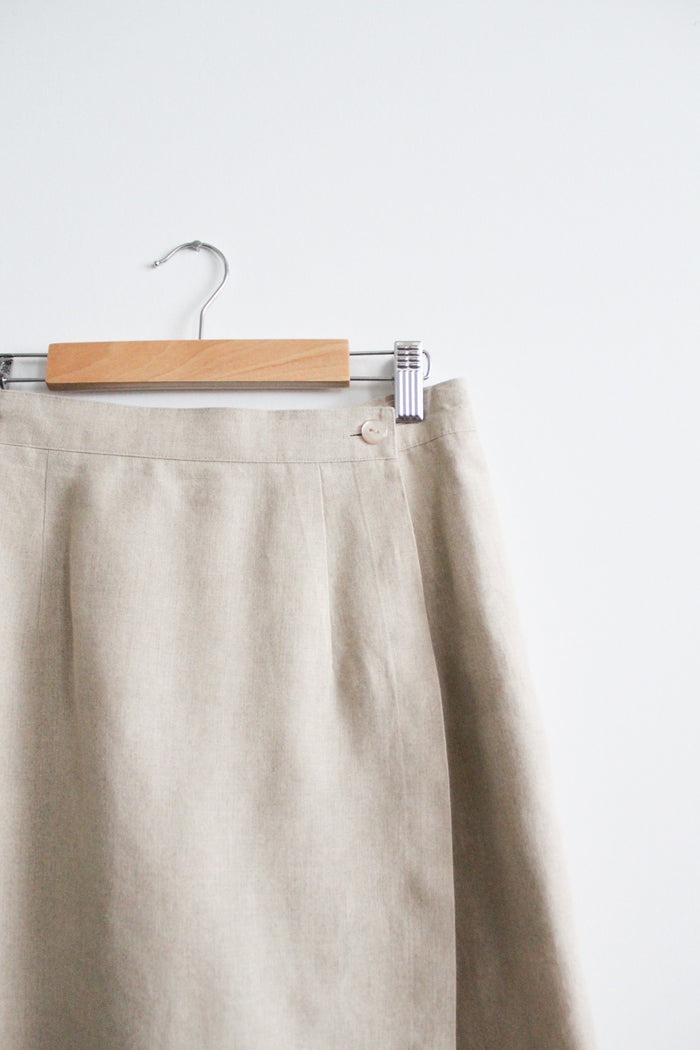 sandstone skort