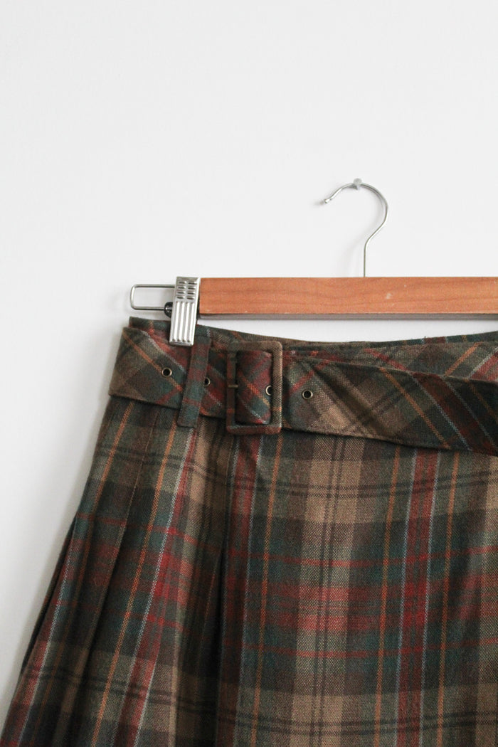 scholastic mini skirt