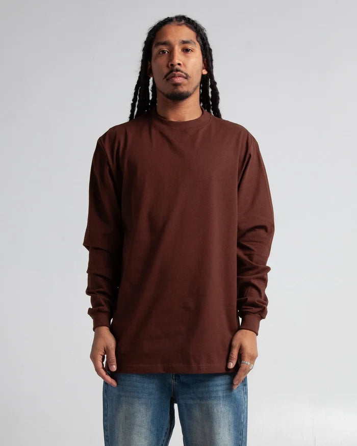 Brown / S