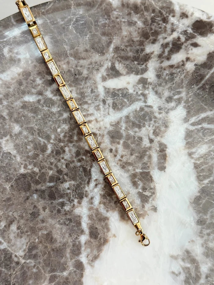 The Luda Bracelet - One Eleven Olive Boutique