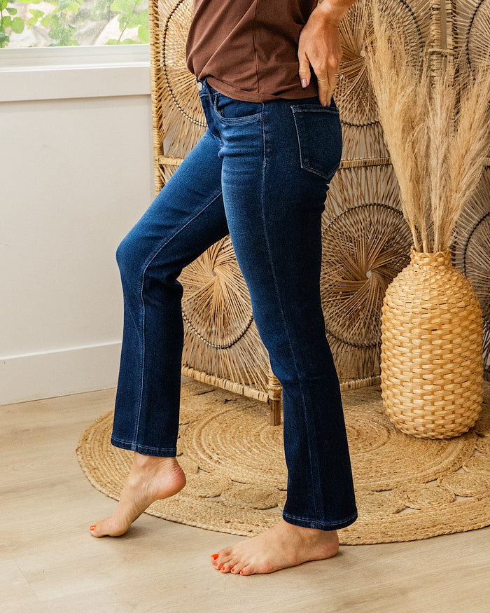 Vervet That Was Close Non Distressed Straight Jeans Vervet