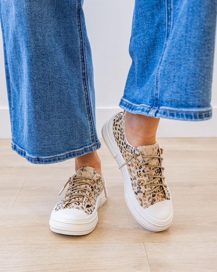 Very G Aman Prints Sneakers - Natural Leopard Very G