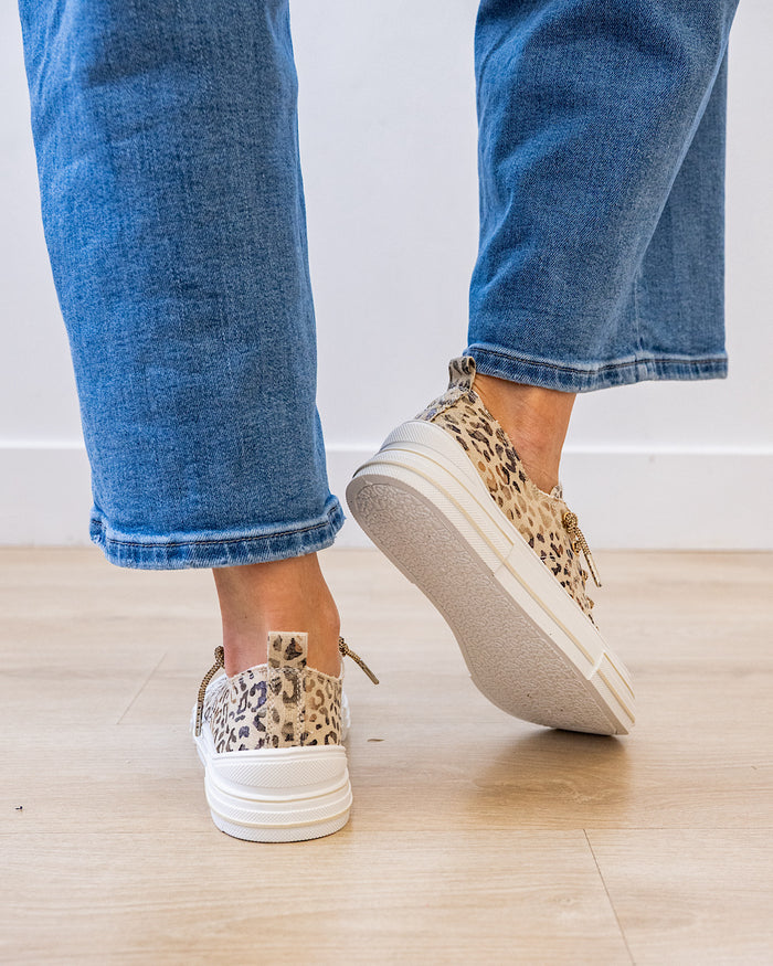 Very G Aman Prints Sneakers - Natural Leopard Very G