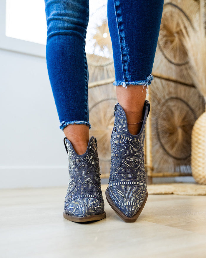 Very G One Day Boots - Gray FINAL SALE Very G