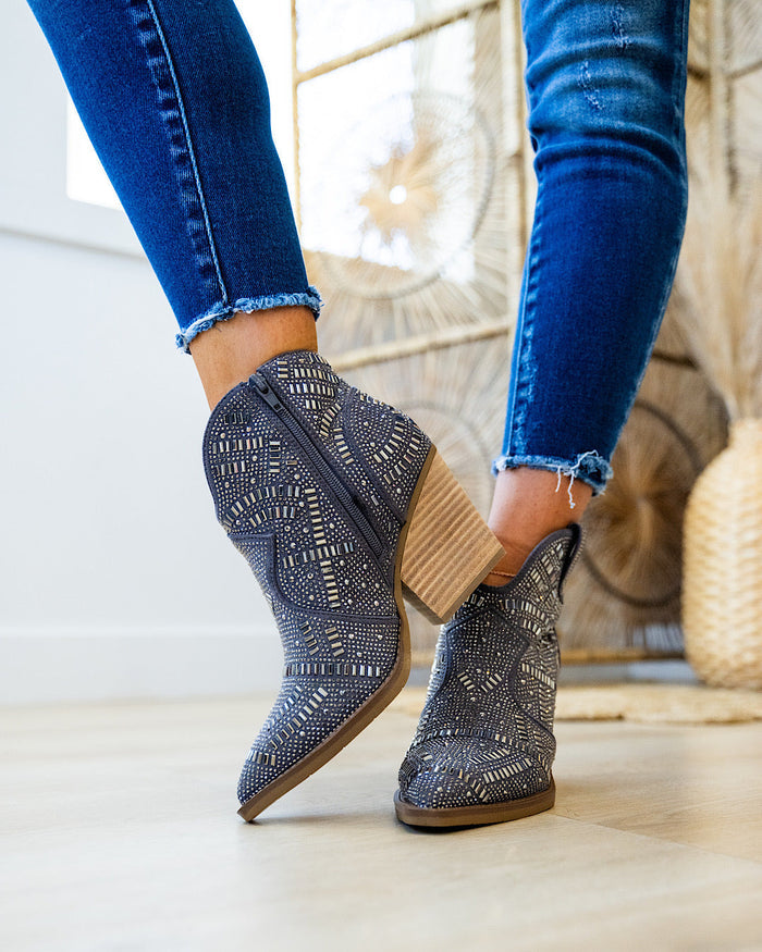 Very G One Day Boots - Gray FINAL SALE Very G