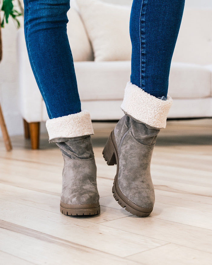 Very G Snuggy Boots - Gray FINAL SALE  Very G