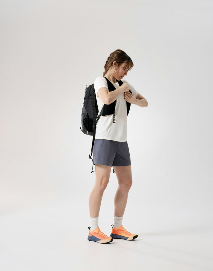 Women's Gamma Short 6"
